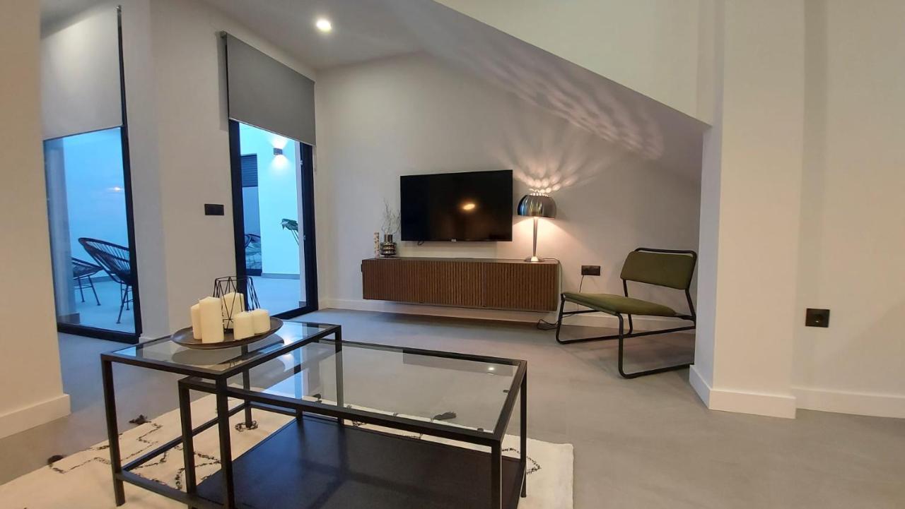 Love Rent4 Malaga Mercedes Kültér fotó